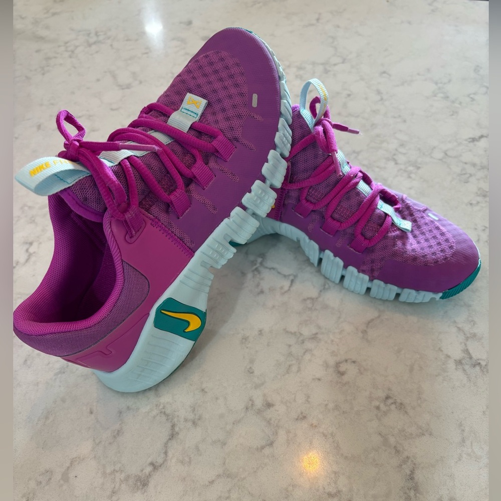 Nike free metcon. Women’s.